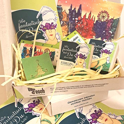 FIDELIS Geschenk-Box mit Seife, Schokolade, Künstler*innen-Karte und Weihnachts-Karte